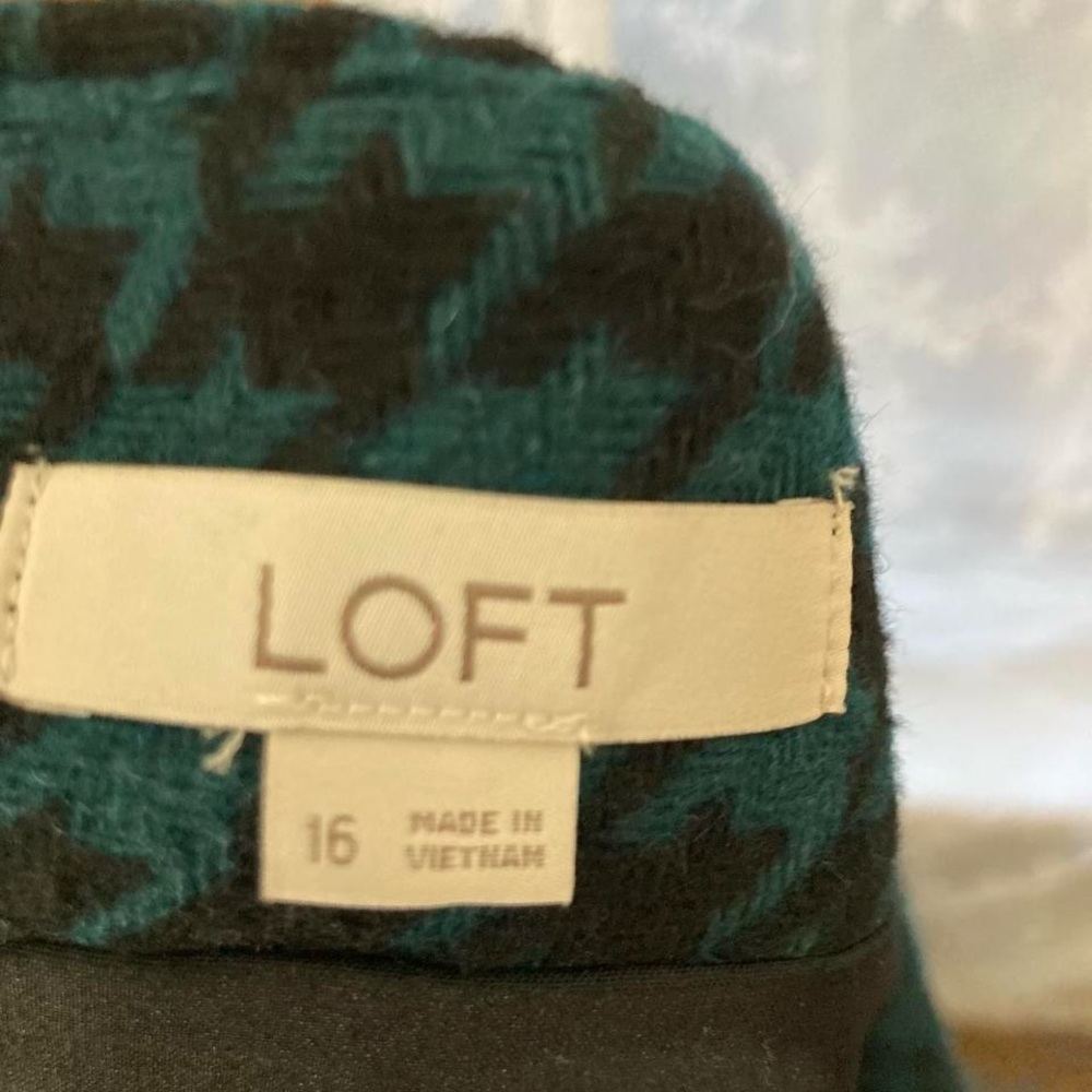 Loft green & black houndstooth skirt Size 16 - Picture 4 of 4